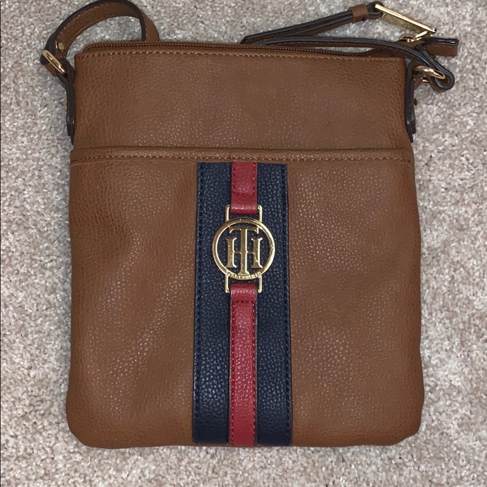 Tommy Hilfiger crossbody